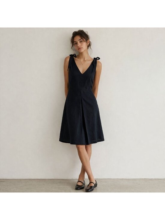GAP Dresses & Skirts - Classic Linen Sleeveless Navy Midi Dress V-Neckline Chic Twee Minimalist Sz 8